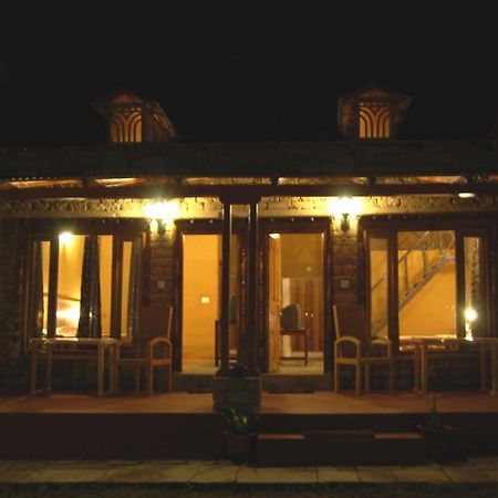 Chevron Mountain Villa Kausani Eksteriør bilde