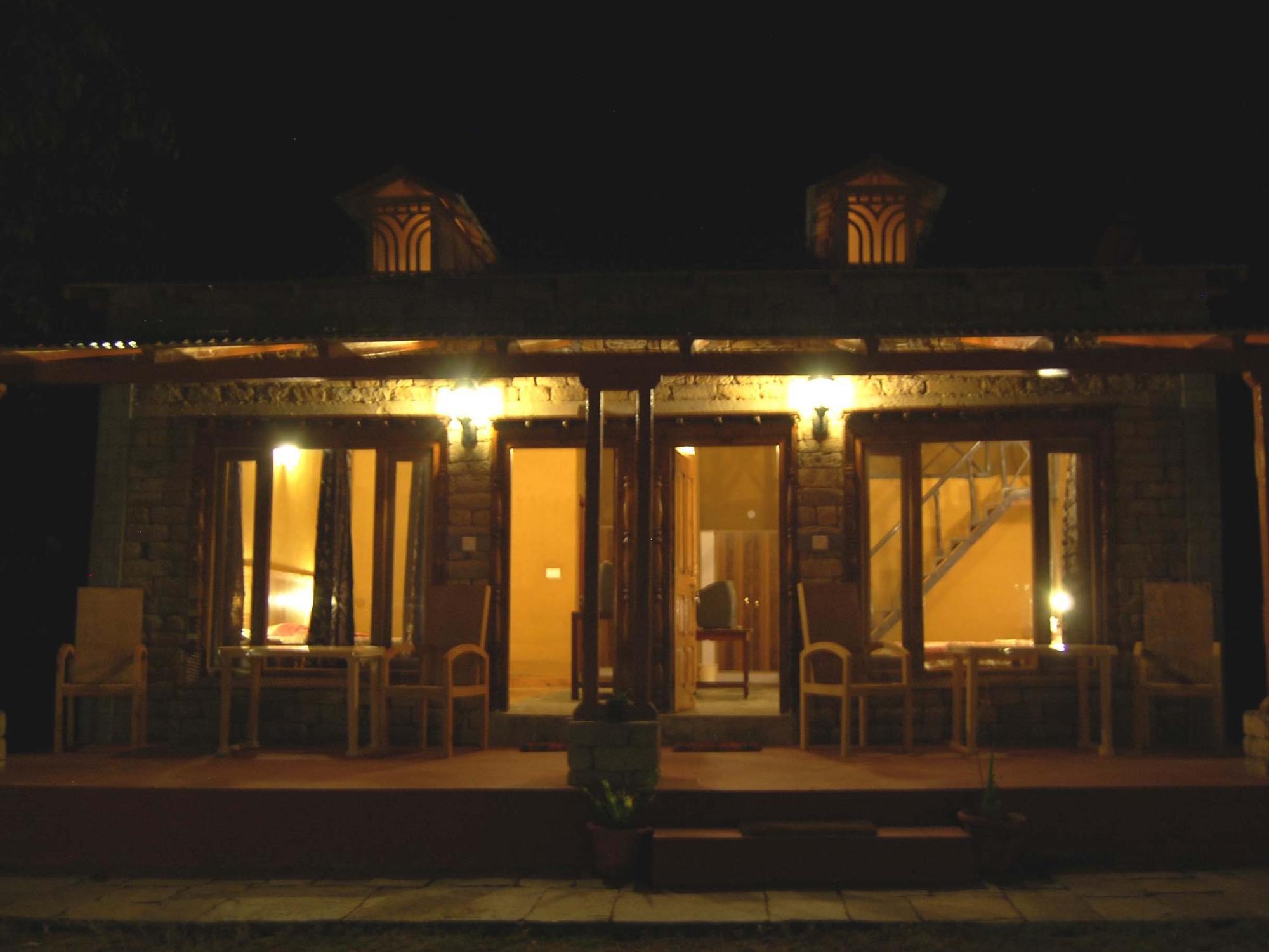 Chevron Mountain Villa Kausani Eksteriør bilde